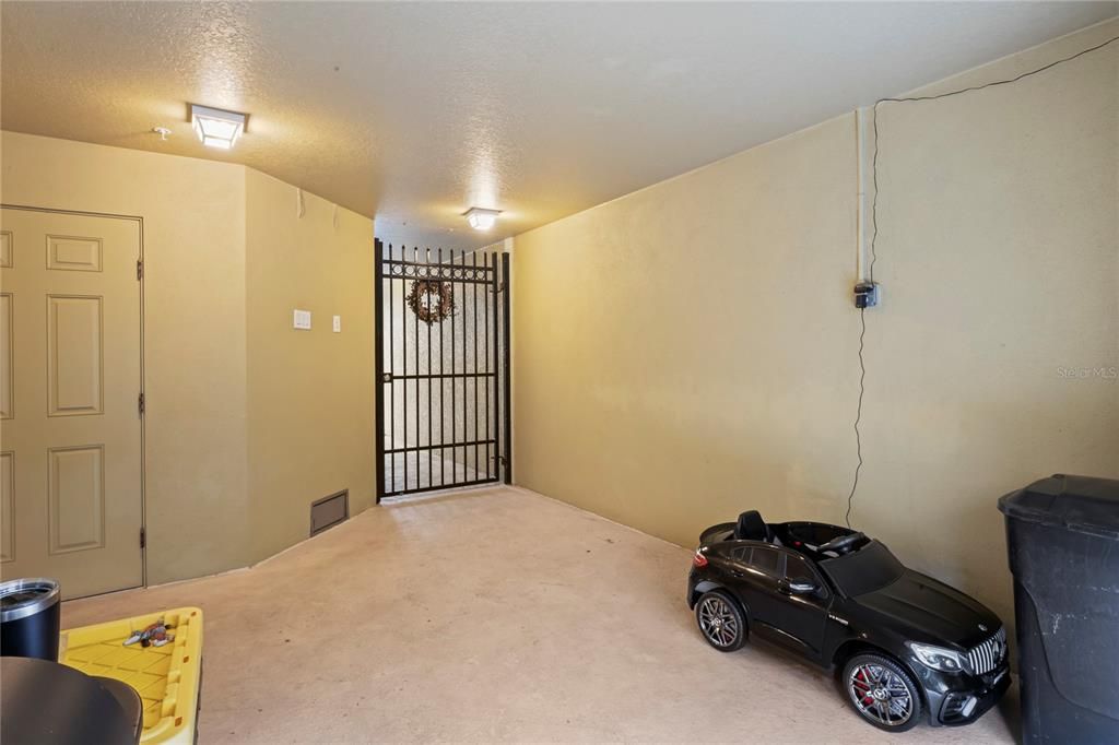 For Sale: $329,000 (2 beds, 2 baths, 1542 Square Feet)