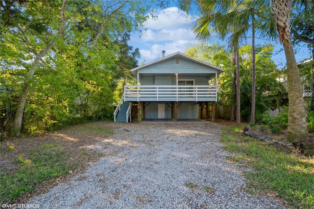 Recently Sold: $419,000 (2 beds, 2 baths, 960 Square Feet)