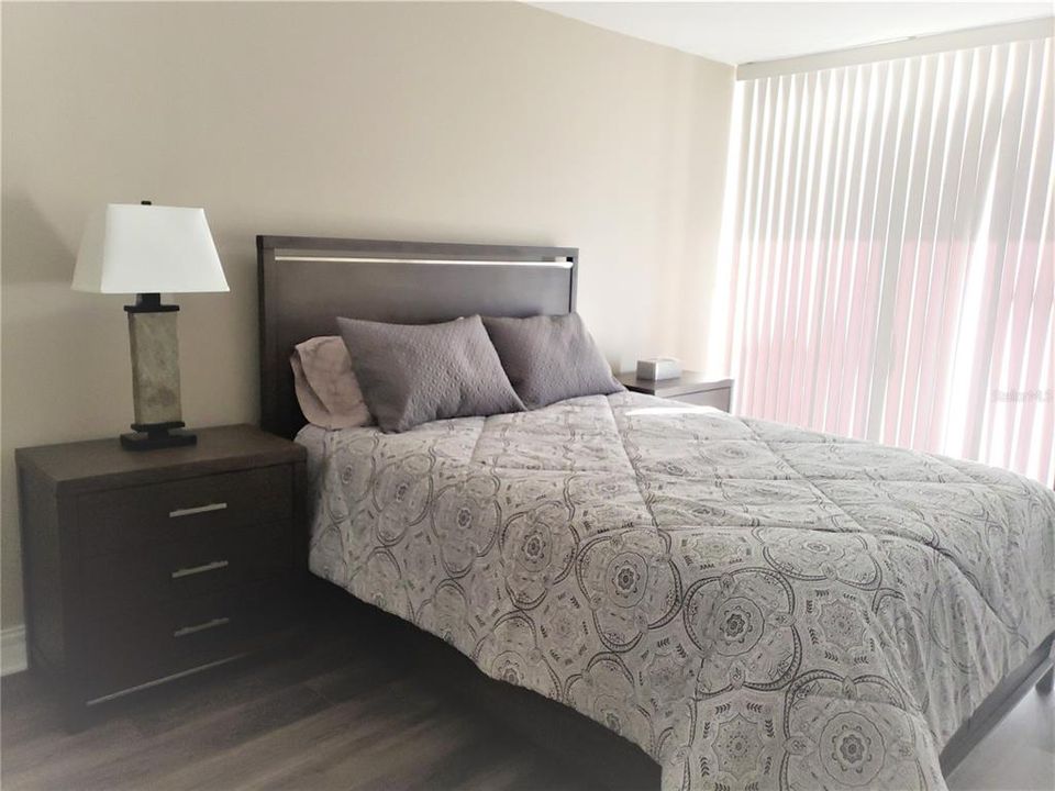 For Rent: $3,800 (2 beds, 2 baths, 1298 Square Feet)