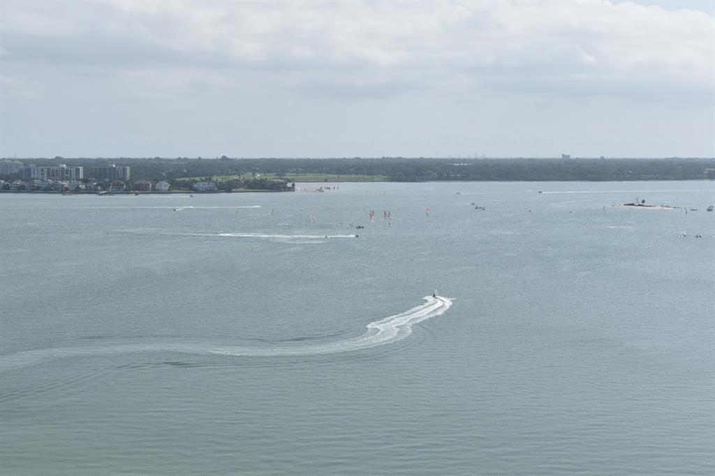 For Rent: $3,800 (2 beds, 2 baths, 1298 Square Feet)