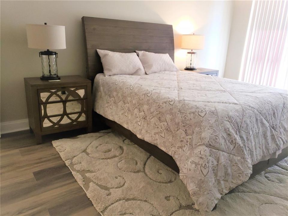 For Rent: $3,800 (2 beds, 2 baths, 1298 Square Feet)