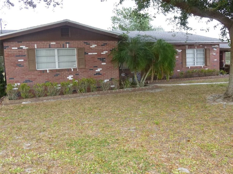 Recently Sold: $235,000 (3 beds, 3 baths, 1970 Square Feet)