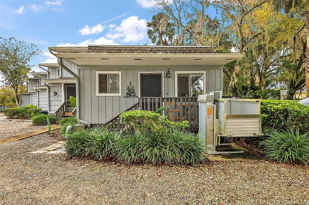 End unit #1 with wheelchair lift to front porch