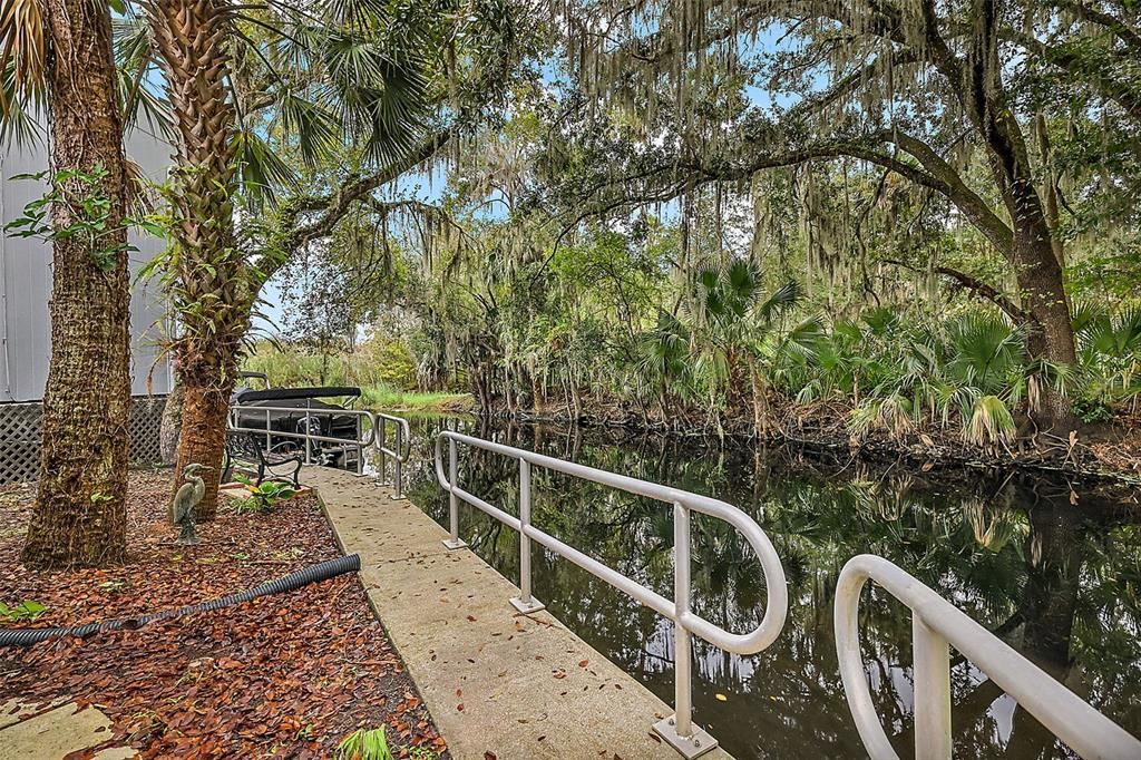 This short canal right outside the unit leads directly to the St. Johns River.