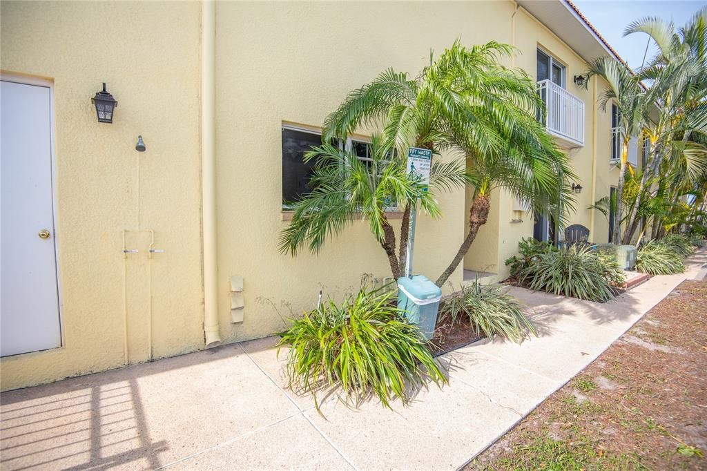 Recently Sold: $469,900 (1 beds, 1 baths, 682 Square Feet)