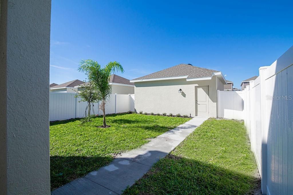 Recently Rented: $3,300 (4 beds, 3 baths, 2478 Square Feet)