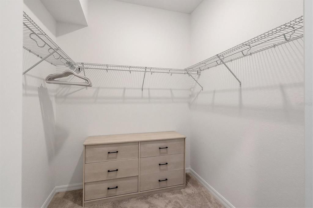 For Rent: $4,000 (3 beds, 2 baths, 2110 Square Feet)