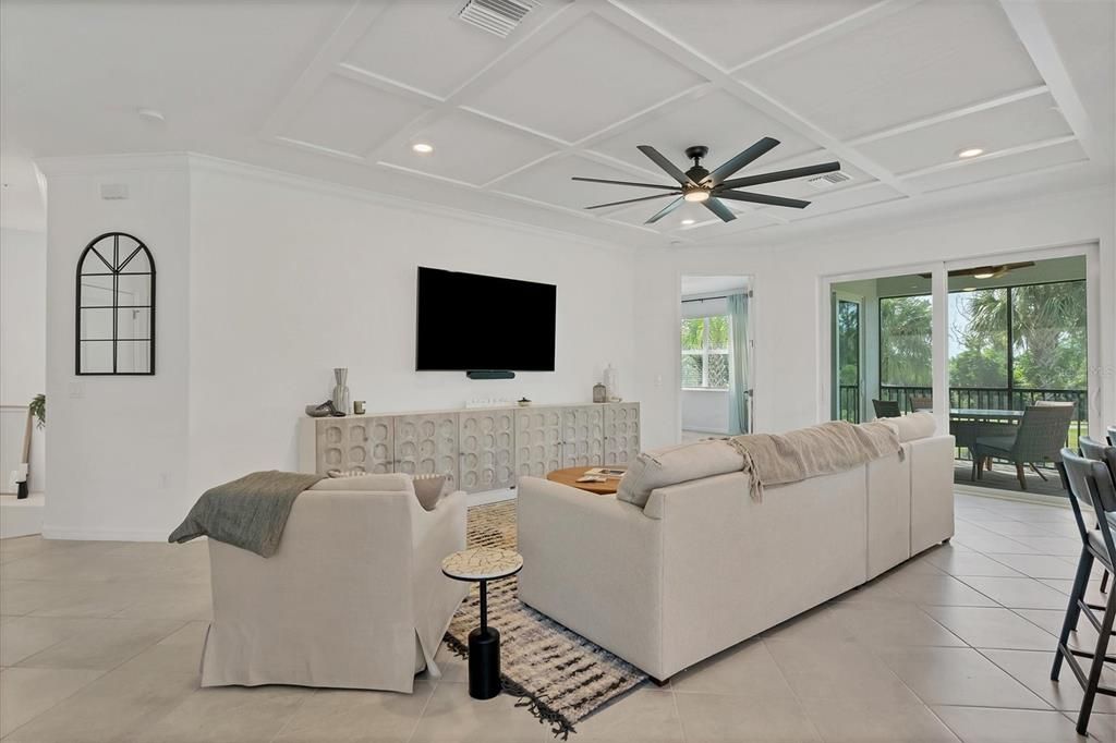 For Rent: $4,000 (3 beds, 2 baths, 2110 Square Feet)