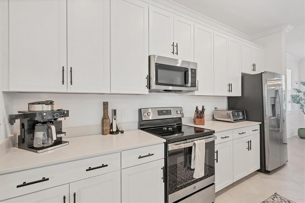 For Rent: $4,000 (3 beds, 2 baths, 2110 Square Feet)