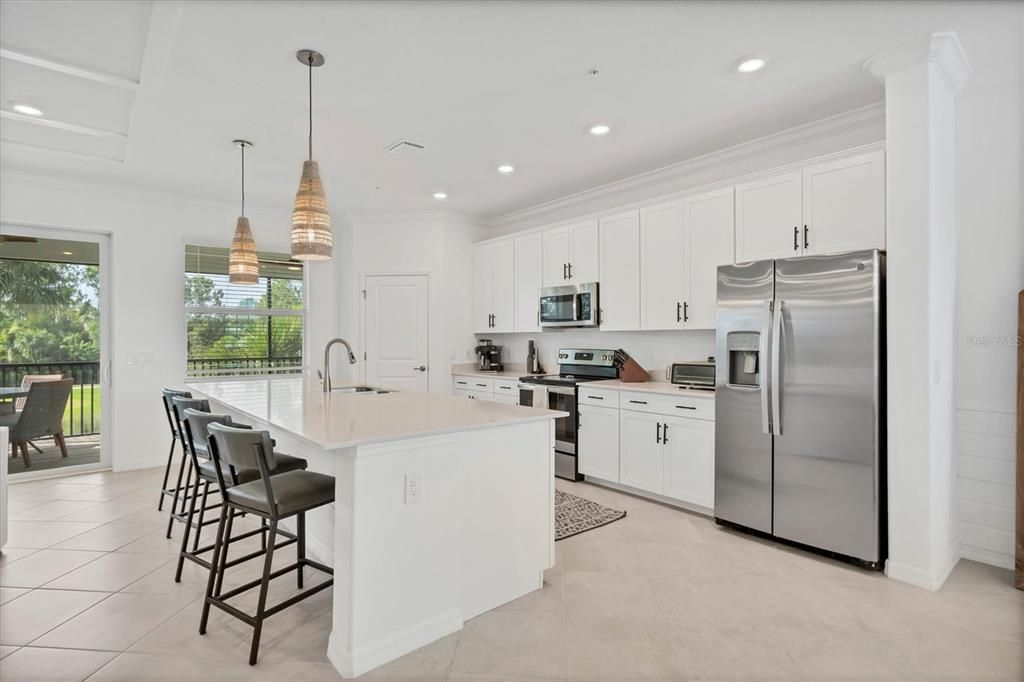 For Rent: $4,000 (3 beds, 2 baths, 2110 Square Feet)