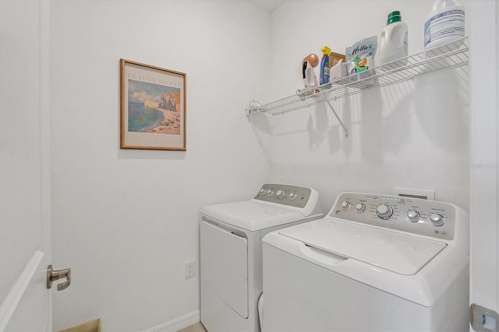 For Rent: $4,000 (3 beds, 2 baths, 2110 Square Feet)