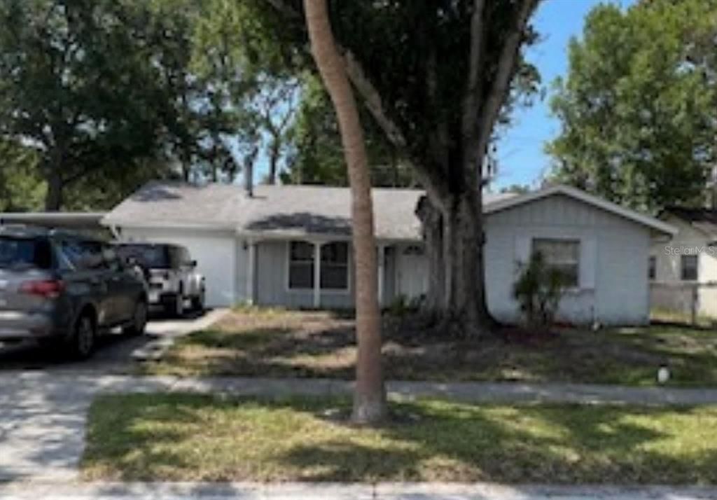 Vendido Recientemente: $290,000 (3 camas, 2 baños, 1320 Pies cuadrados)