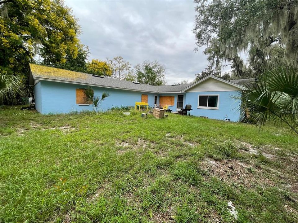 Recently Sold: $199,000 (3 beds, 1 baths, 1492 Square Feet)