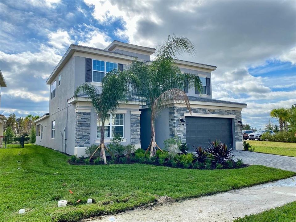 Recently Sold: $844,012 (5 beds, 5 baths, 3307 Square Feet)
