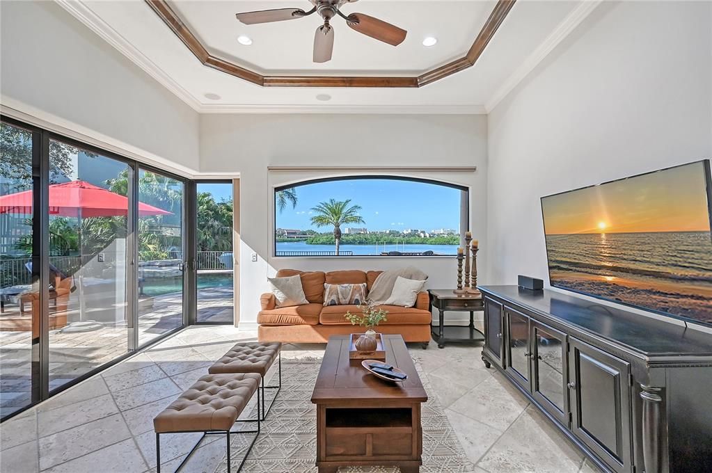 Active With Contract: $4,950,000 (5 beds, 4 baths, 5022 Square Feet)