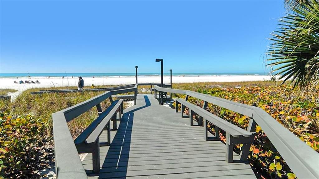 For Rent: $9,900 (2 beds, 2 baths, 1280 Square Feet)