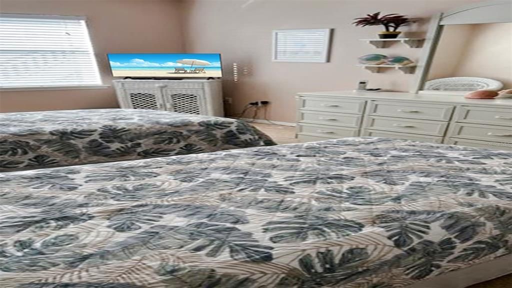 For Rent: $9,900 (2 beds, 2 baths, 1280 Square Feet)