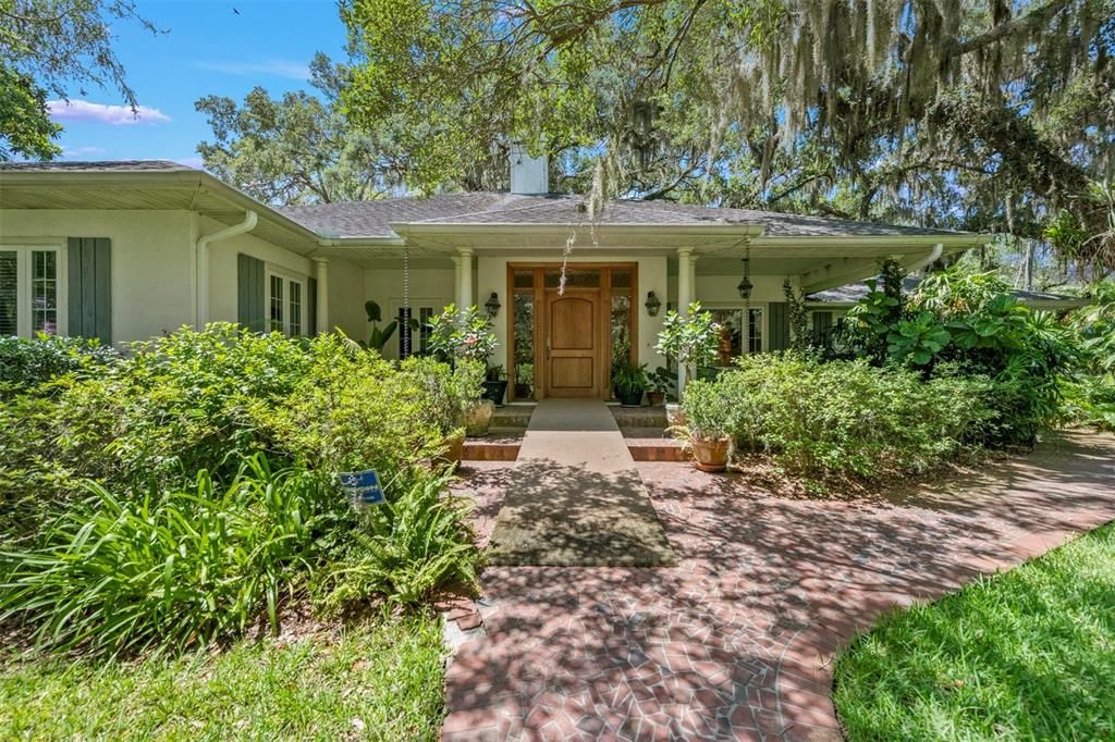 Recently Sold: $1,450,000 (3 beds, 3 baths, 3501 Square Feet)