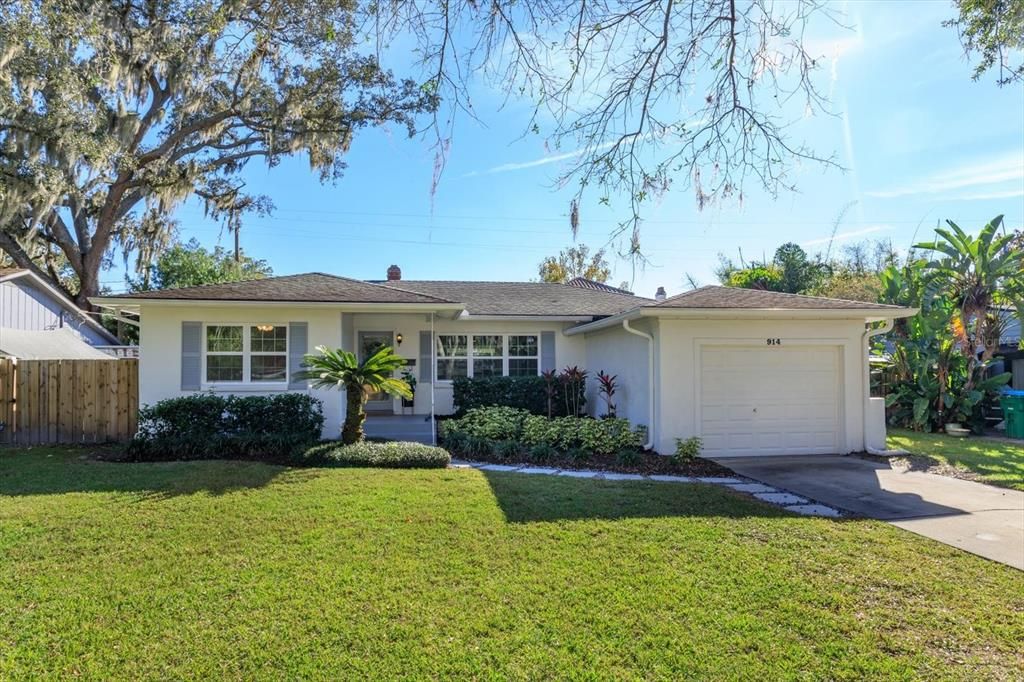 Recently Sold: $450,000 (2 beds, 1 baths, 1209 Square Feet)