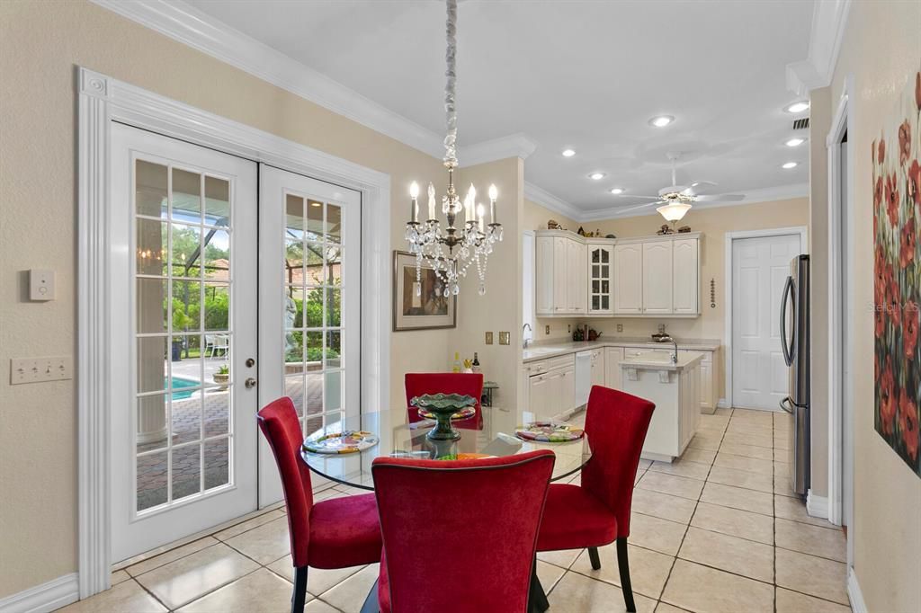 Active With Contract: $1,050,000 (5 beds, 4 baths, 4058 Square Feet)