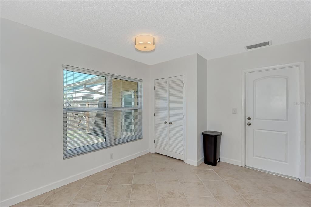 Active With Contract: $2,650 (3 beds, 2 baths, 1925 Square Feet)