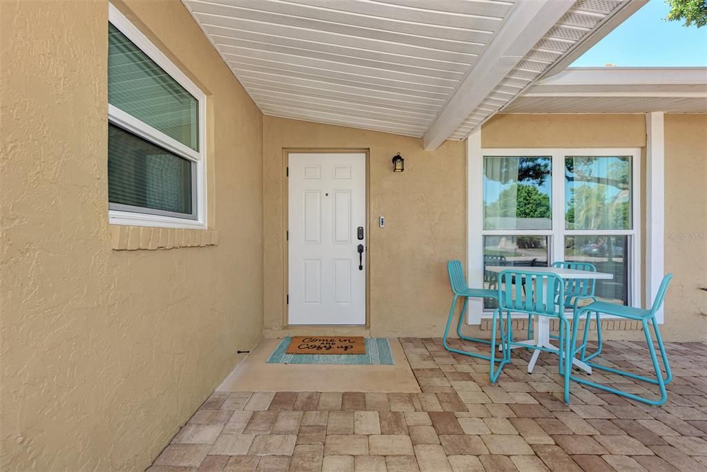 Active With Contract: $2,650 (3 beds, 2 baths, 1925 Square Feet)
