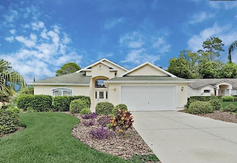 Recently Sold: $299,900 (3 beds, 2 baths, 1643 Square Feet)