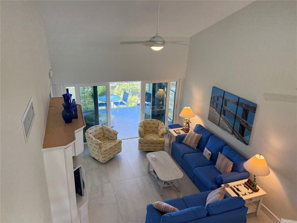 Recently Sold: $2,495,000 (2 beds, 2 baths, 1293 Square Feet)