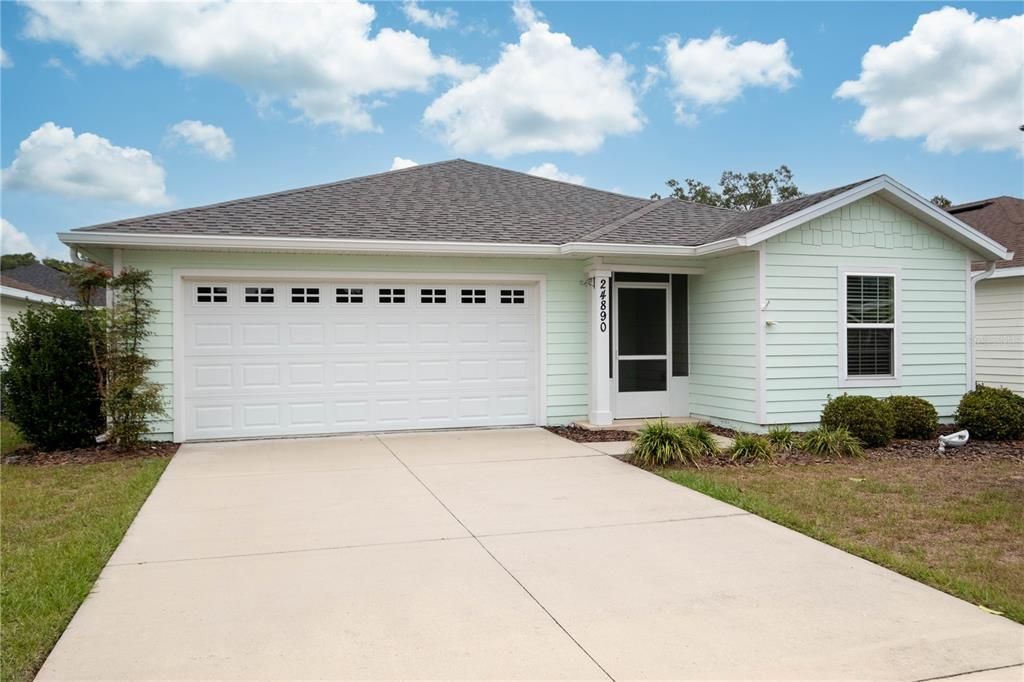Recently Sold: $298,500 (3 beds, 2 baths, 1606 Square Feet)