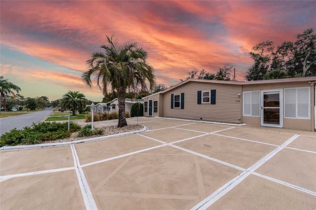 Recently Sold: $279,000 (2 beds, 2 baths, 1617 Square Feet)