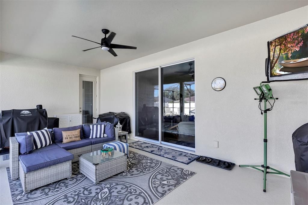 Active With Contract: $680,000 (4 beds, 3 baths, 3051 Square Feet)