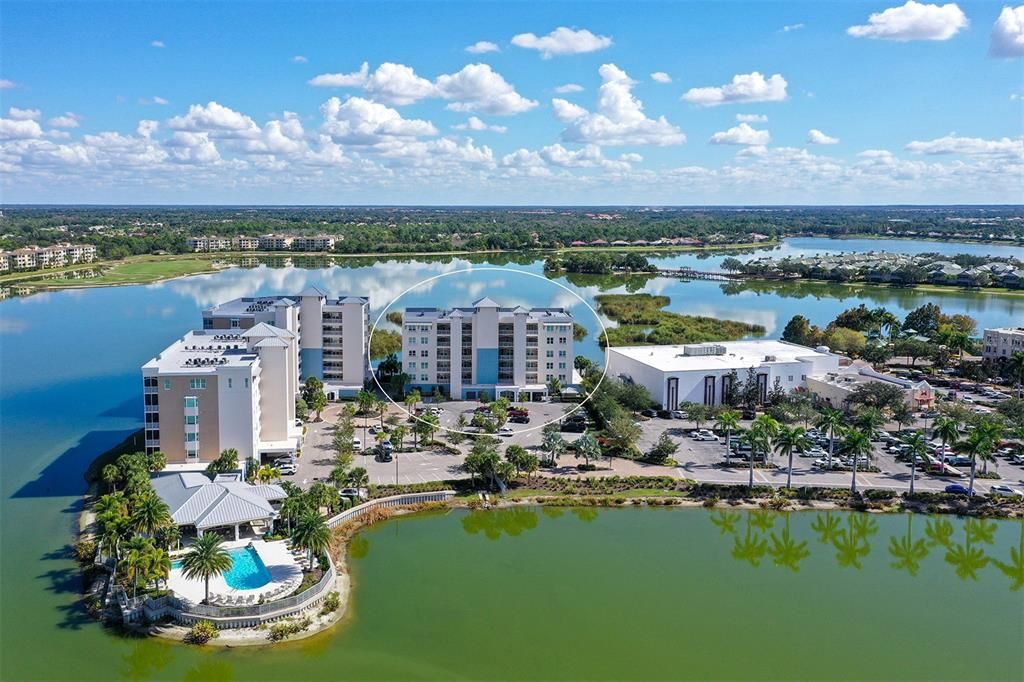 Recently Sold: $650,000 (2 beds, 2 baths, 1400 Square Feet)