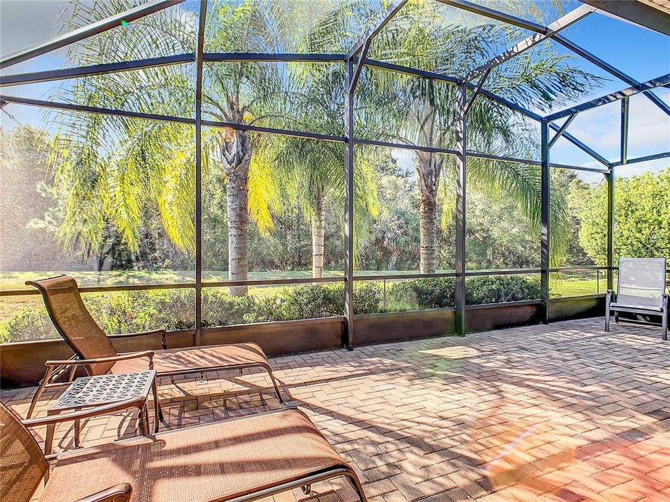 EXTENDED SCREENED LANAI