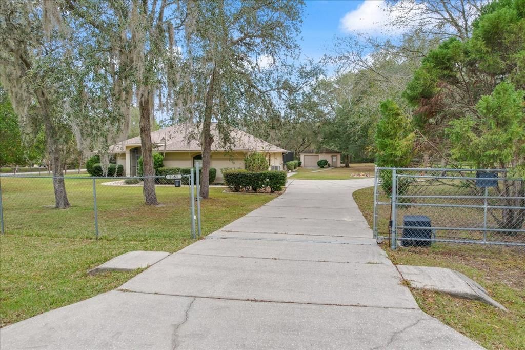 Recently Sold: $499,000 (3 beds, 2 baths, 1785 Square Feet)