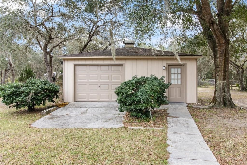 Recently Sold: $499,000 (3 beds, 2 baths, 1785 Square Feet)