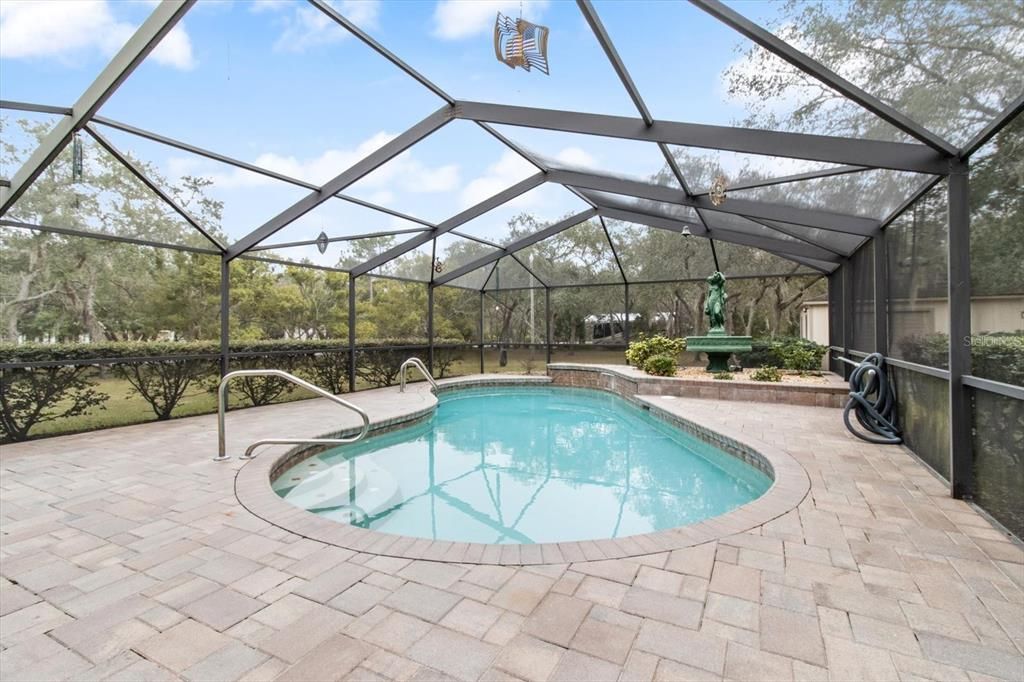 Recently Sold: $499,000 (3 beds, 2 baths, 1785 Square Feet)