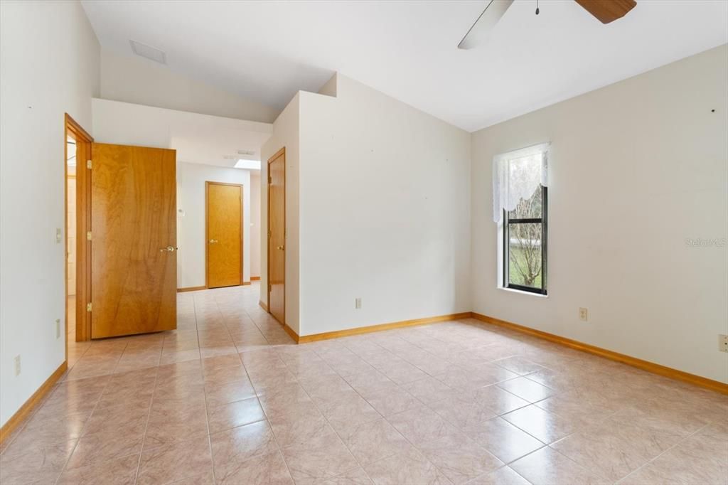 Vendido Recientemente: $499,000 (3 camas, 2 baños, 1785 Pies cuadrados)