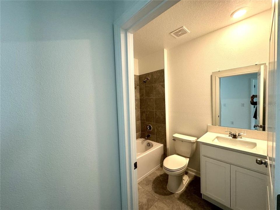 最近租的: $1,900 (3 贝兹, 2 浴室, 1550 平方英尺)