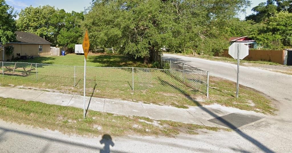 Vendido Recientemente: $64,900 (0.14 acres)
