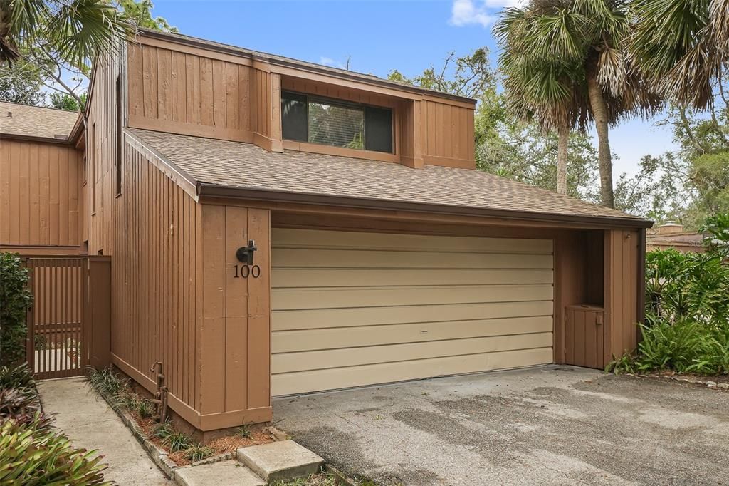 Recently Sold: $518,000 (4 beds, 2 baths, 2563 Square Feet)