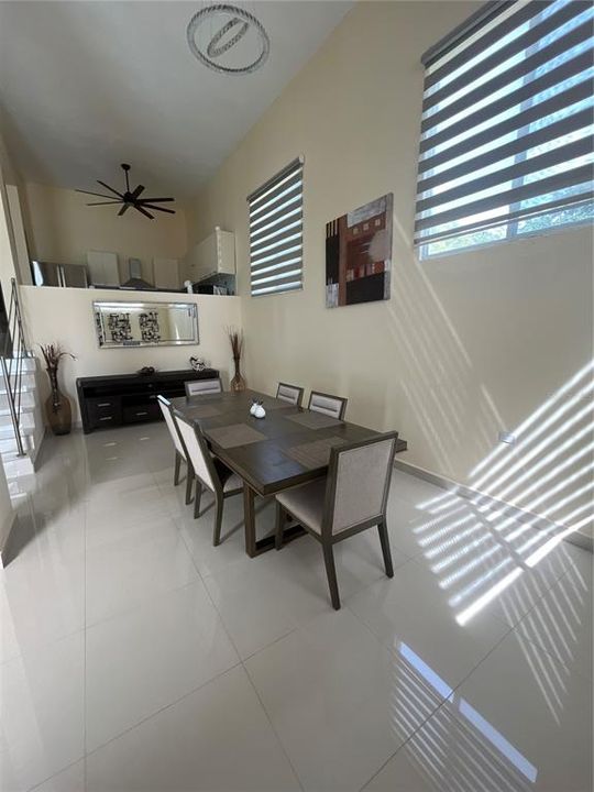 For Sale: $1,495,000 (4 beds, 3 baths, 4723 Square Feet)