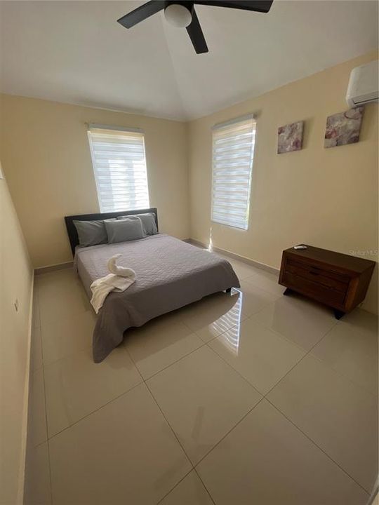 For Sale: $1,495,000 (4 beds, 3 baths, 4723 Square Feet)