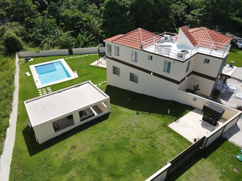 For Sale: $1,495,000 (4 beds, 3 baths, 4723 Square Feet)