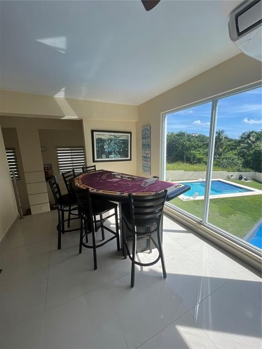 For Sale: $1,495,000 (4 beds, 3 baths, 4723 Square Feet)