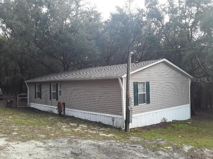 Recently Sold: $196,000 (3 beds, 2 baths, 1144 Square Feet)