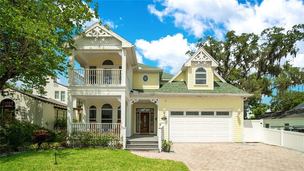 Недавно продано: $1,199,000 (4 спален, 4 ванн, 5100 Квадратных фут)