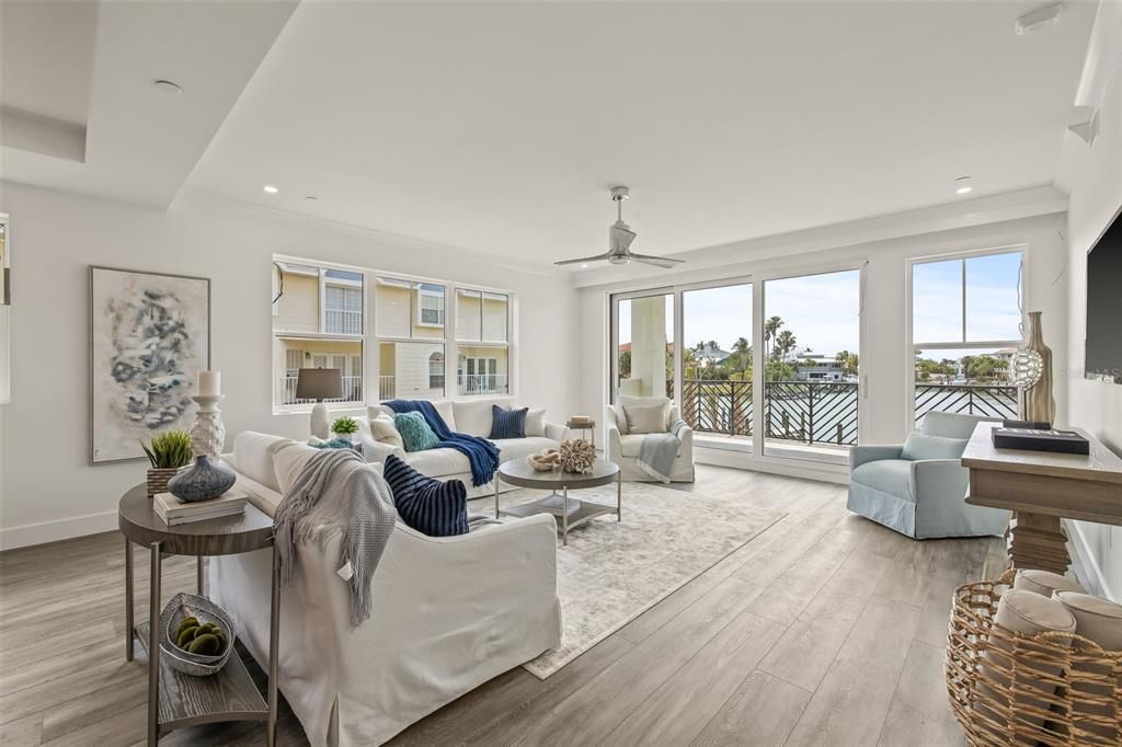 Active With Contract: $2,650,000 (4 beds, 3 baths, 3126 Square Feet)