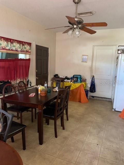 Recently Sold: $150,000 (2 beds, 1 baths, 1128 Square Feet)