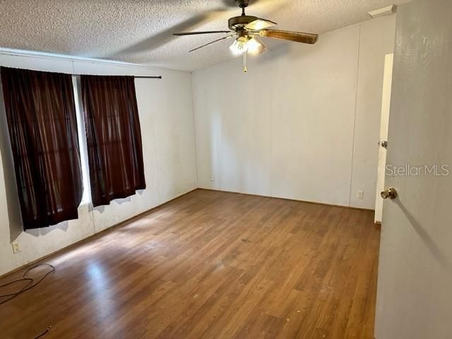 Vendido Recientemente: $139,000 (3 camas, 2 baños, 1728 Pies cuadrados)