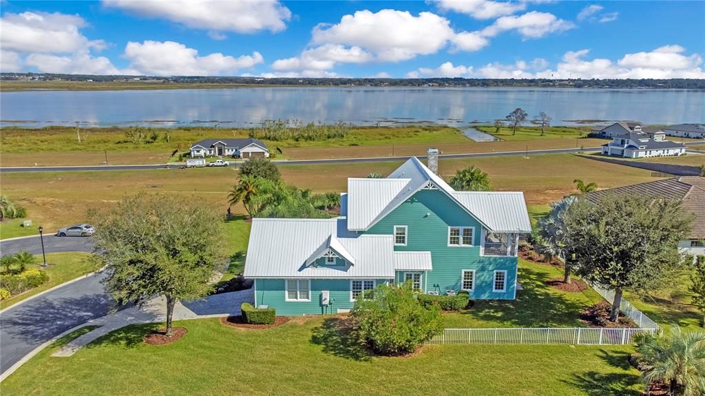 Unobstructed Lake Views